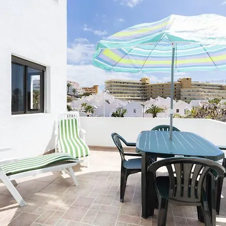 Apartamento 5 Minutes Walk From Playa Fanabe